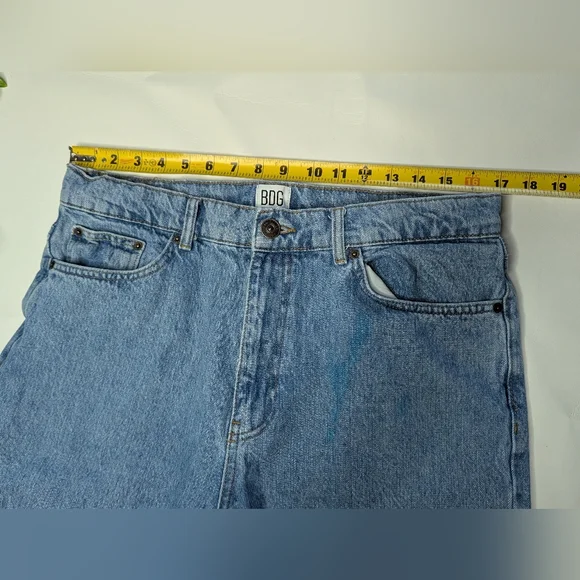 BDG Vintage Bow Jeans Size 32x32 - Picture 9 of 12
